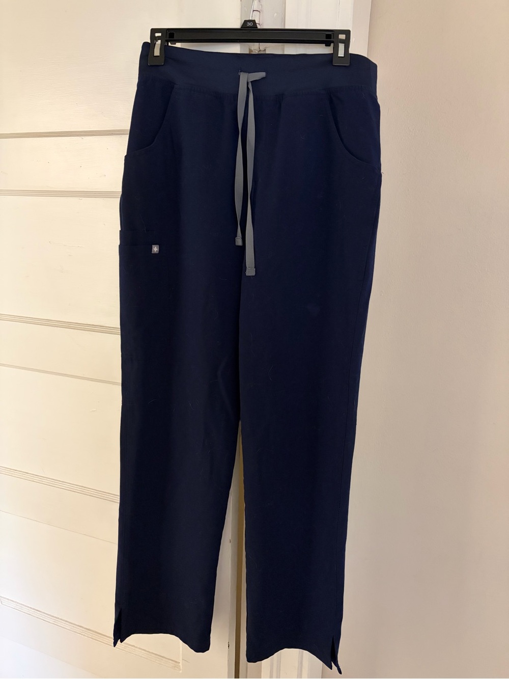 Women’s Figs High Waisted Kade Cargo Scrub Pants